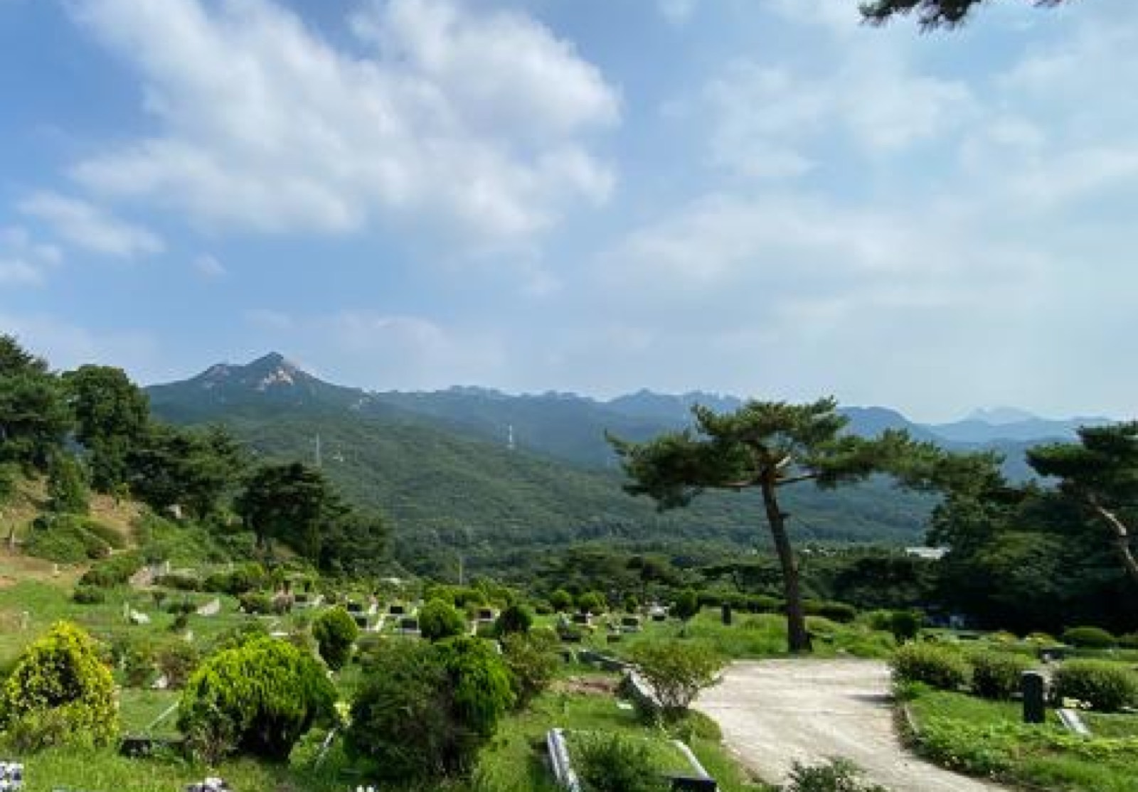 방성리공설묘지 시설 사진 (출처: e하늘 장사정보시스템)