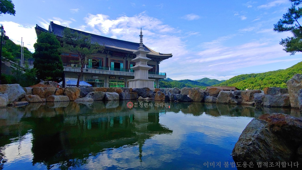 청련사 극락원 시설 사진 (출처: e하늘 장사정보시스템)