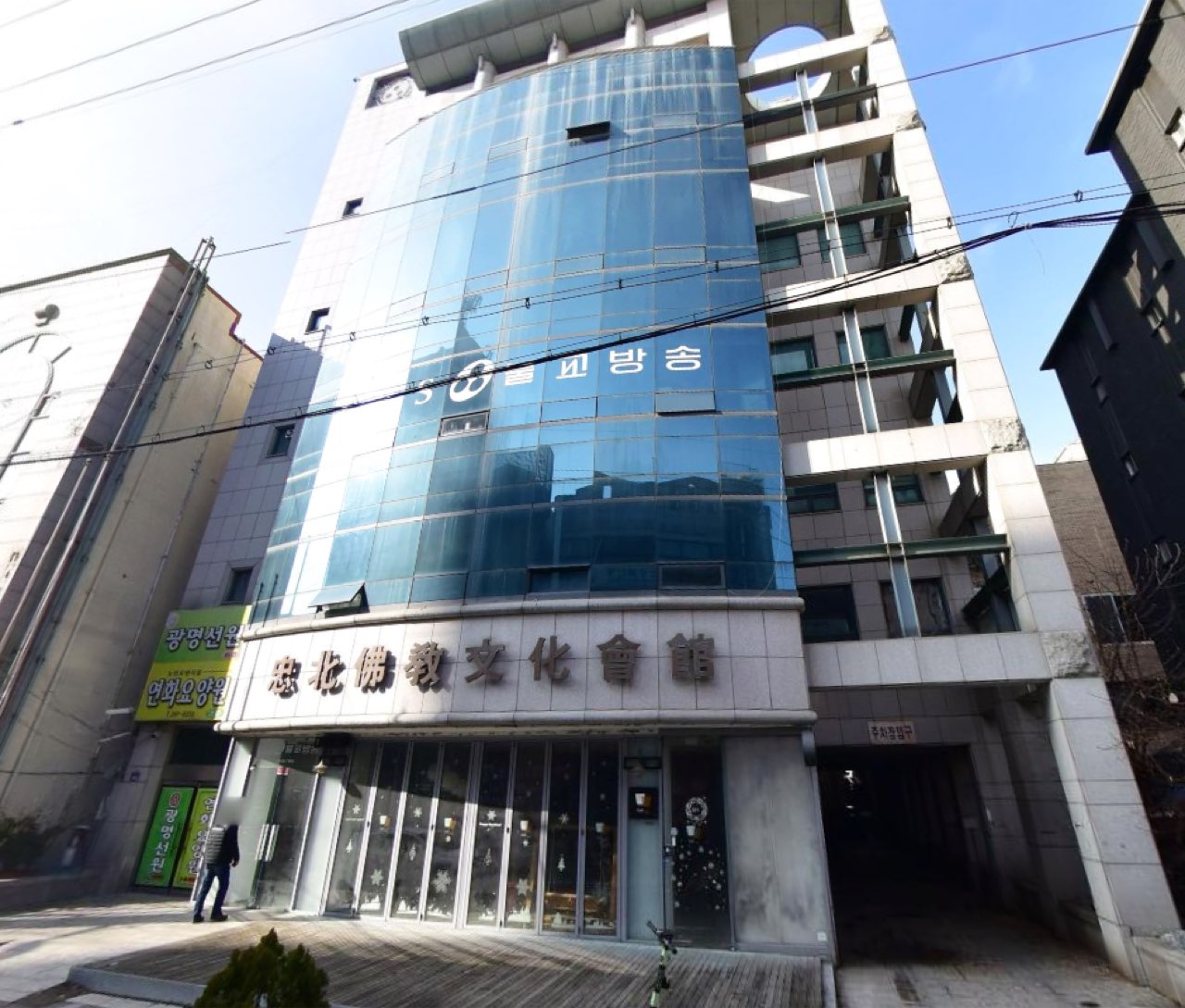 충북불교문화회관 봉안당 시설 사진 (출처: e하늘 장사정보시스템)