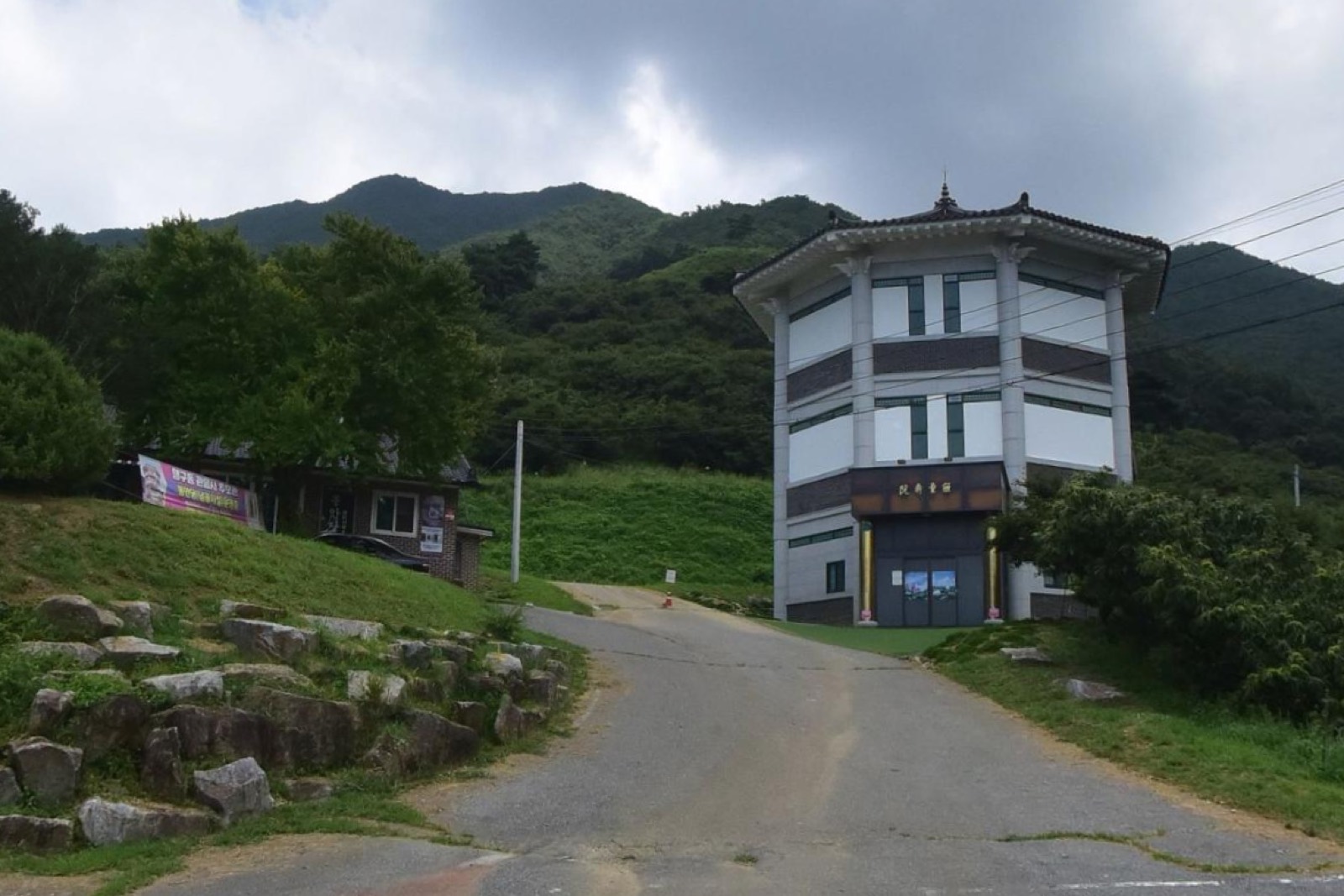 관음사 추모관 시설 사진 (출처: e하늘 장사정보시스템)