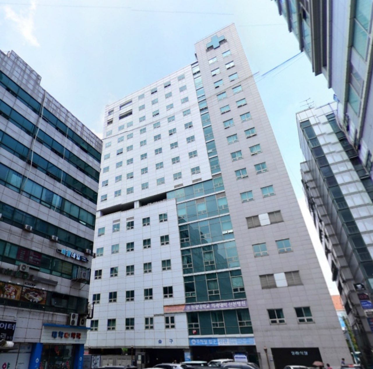 학교법인영산학원 산본장례식장 시설 사진 (출처: e하늘 장사정보시스템)