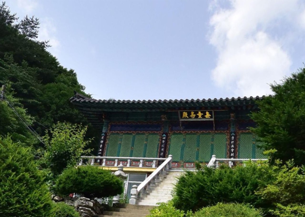 혜운사 봉안탑 시설 사진 (출처: e하늘 장사정보시스템)
