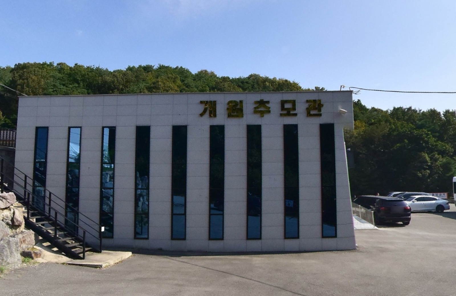 일승종개원사 봉안당 시설 사진 (출처: e하늘 장사정보시스템)