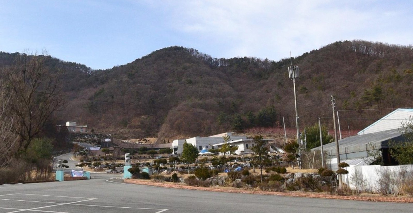 무지개추모공원 봉안탑(다래원) 시설 사진 (출처: e하늘 장사정보시스템)