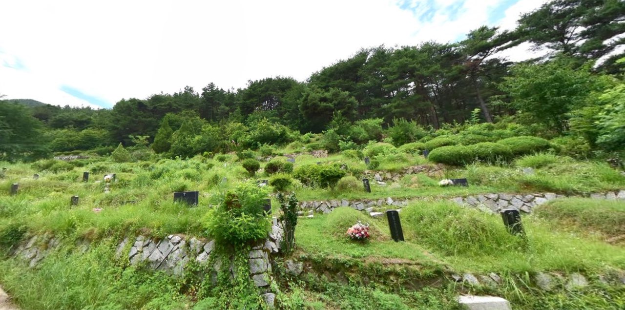 삼덕교회동산 시설 사진 (출처: e하늘 장사정보시스템)