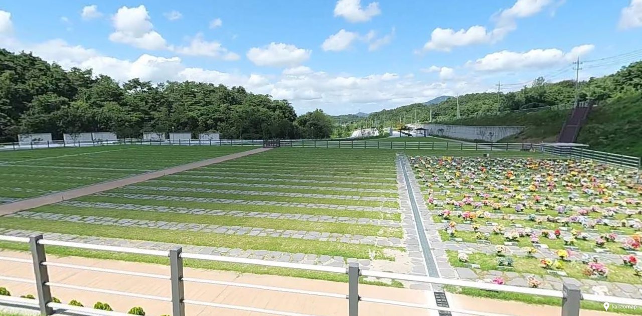 서남권추모공원 제2자연장지 시설 사진 (출처: e하늘 장사정보시스템)