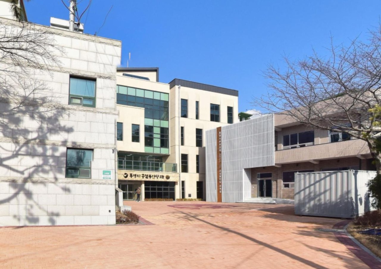 통영시공설봉안당 제2관 시설 사진 (출처: e하늘 장사정보시스템)