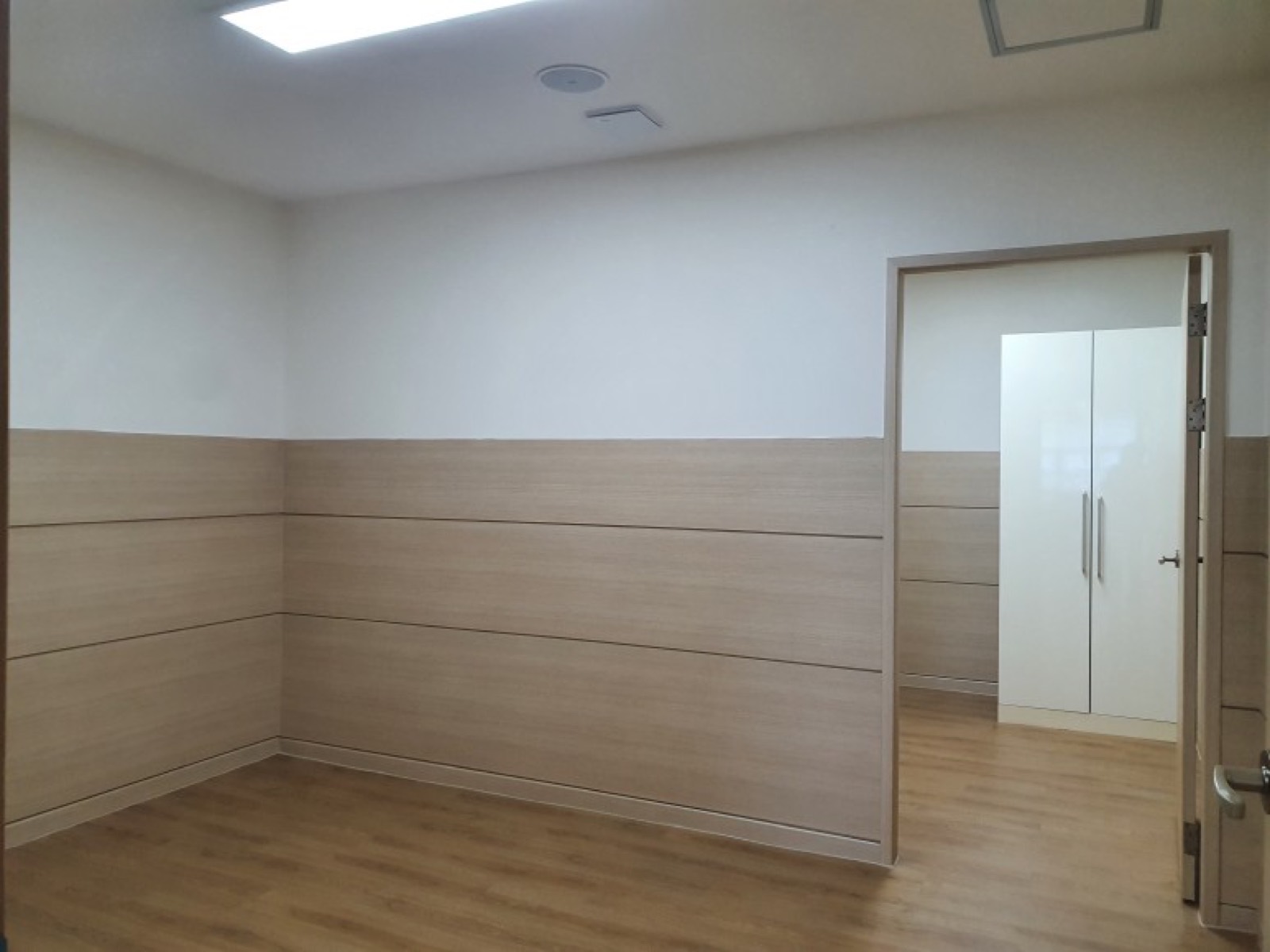 유한회사 진주중앙장례식장 시설 사진
